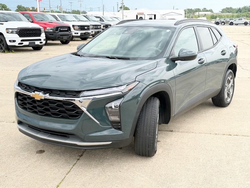 Chevrolet Trax Vehicle Full-screen Gallery Image 07