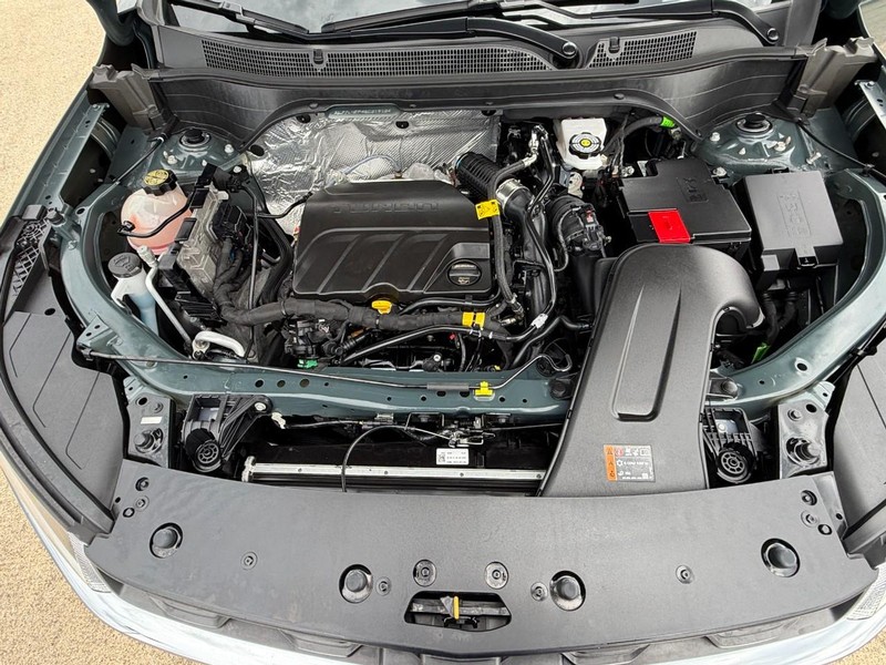 Chevrolet Trax Vehicle Full-screen Gallery Image 11