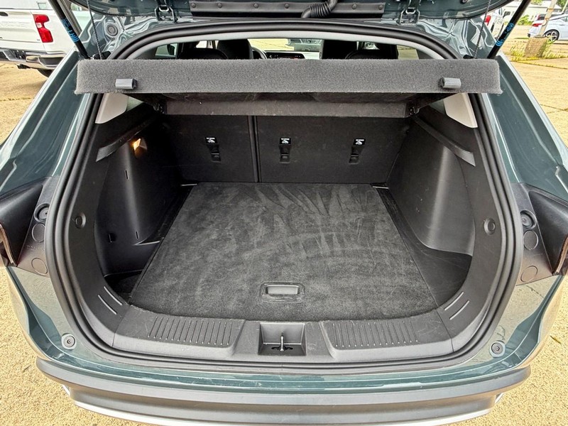 Chevrolet Trax Vehicle Full-screen Gallery Image 12