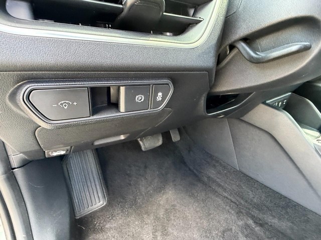 2025 Kia K4 LXS - Photo 19