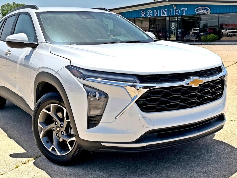 Chevrolet Trax Vehicle Full-screen Gallery Image 08