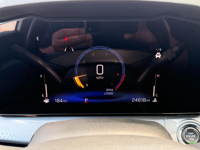 Chevrolet Trax Vehicle Full-screen Gallery Image 28