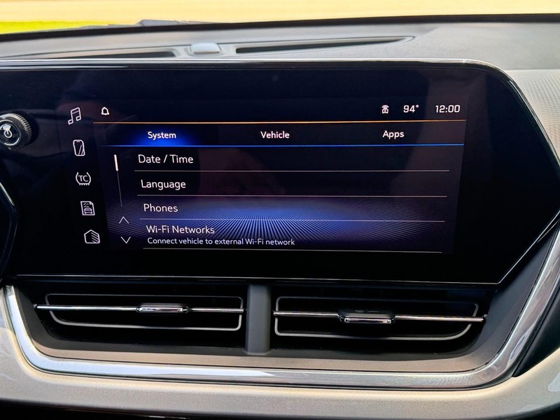 Chevrolet Trax Vehicle Full-screen Gallery Image 35