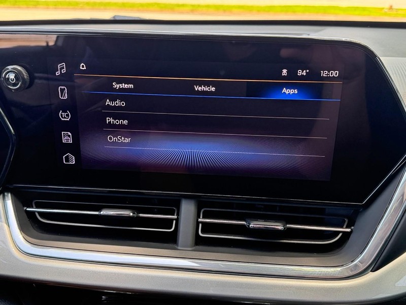 Chevrolet Trax Vehicle Full-screen Gallery Image 37