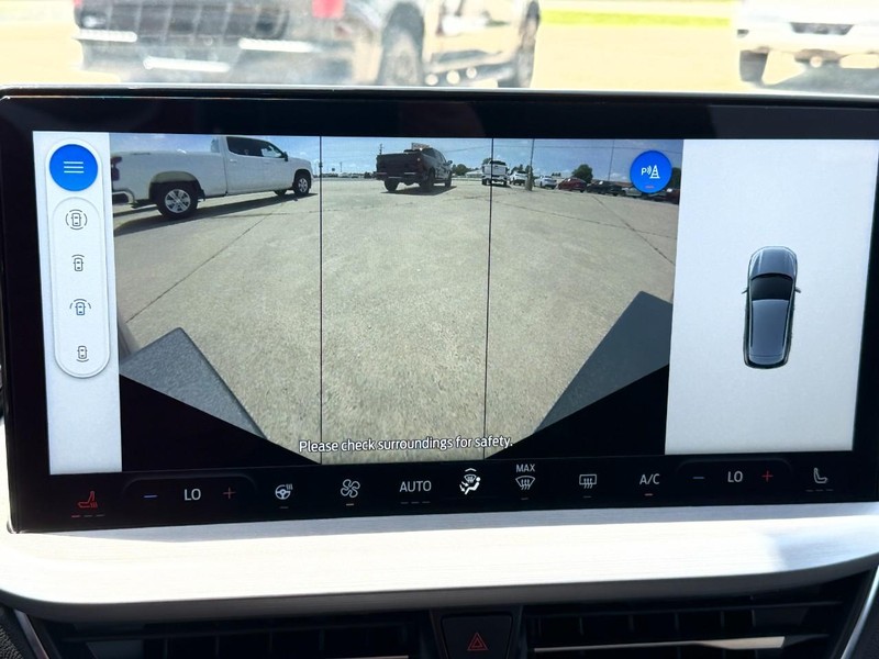 Ford Escape Vehicle Full-screen Gallery Image 36