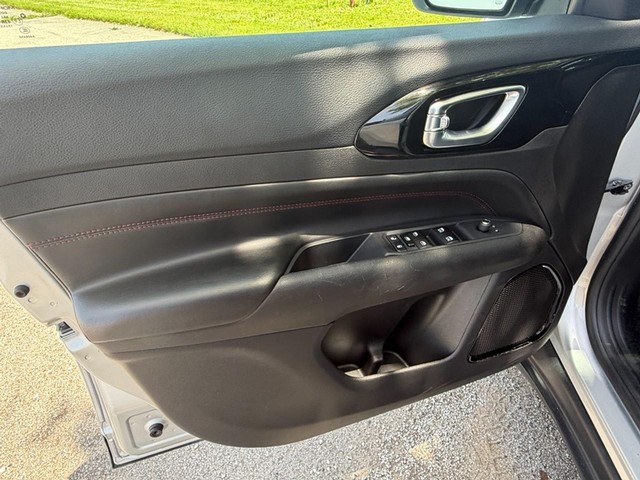 2025 Jeep Compass Trailhawk - Photo 24