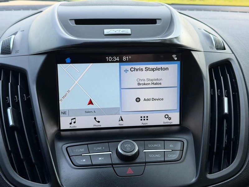 Ford Escape Vehicle Full-screen Gallery Image 32