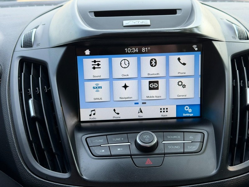 Ford Escape Vehicle Full-screen Gallery Image 37