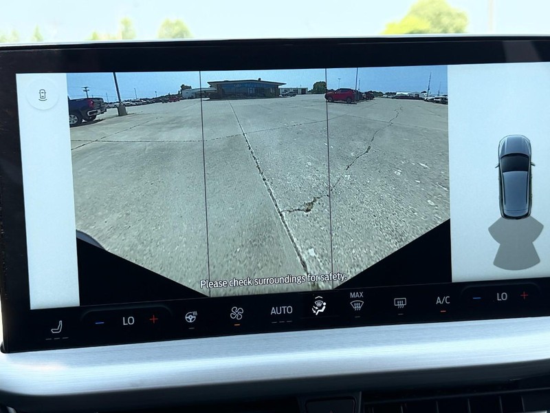 Ford Escape Vehicle Full-screen Gallery Image 35