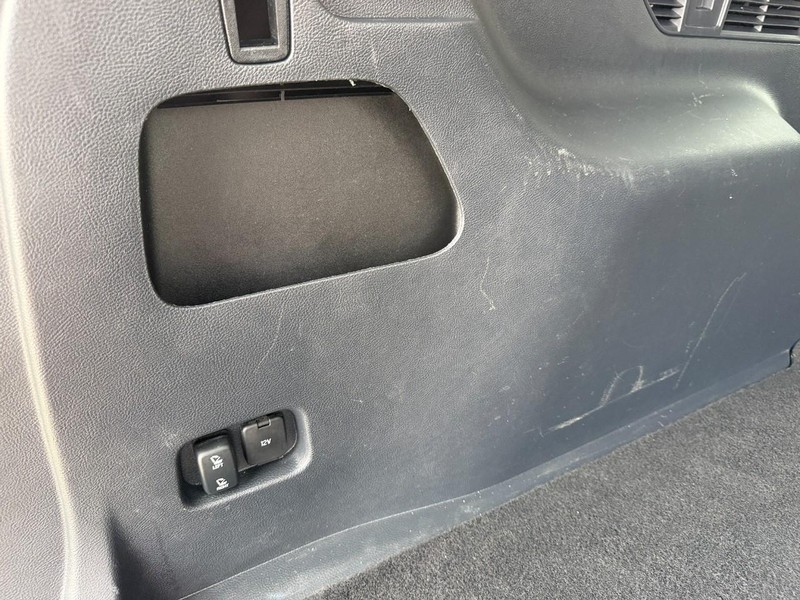 Ford Edge Vehicle Full-screen Gallery Image 15