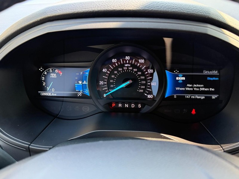 Ford Edge Vehicle Full-screen Gallery Image 34