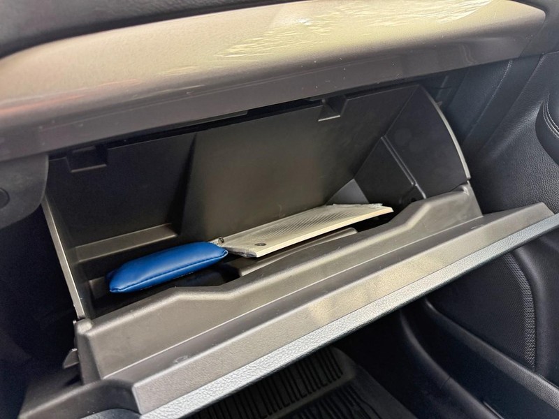 Ford Edge Vehicle Full-screen Gallery Image 48
