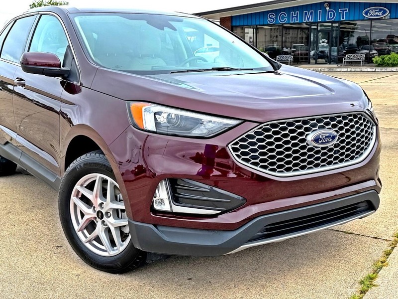 Ford Edge Vehicle Full-screen Gallery Image 08