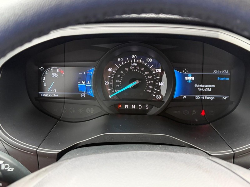 Ford Edge Vehicle Full-screen Gallery Image 35