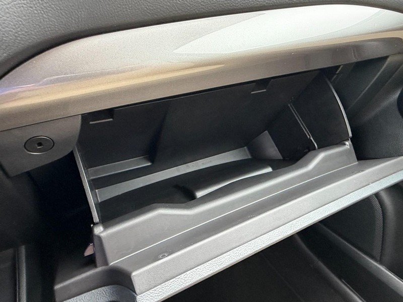 Ford Edge Vehicle Full-screen Gallery Image 49
