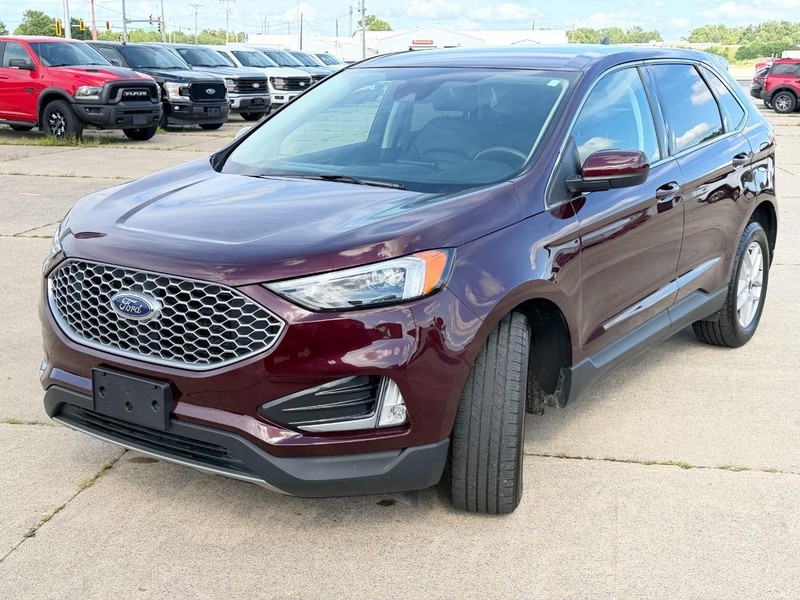 Ford Edge Vehicle Full-screen Gallery Image 07