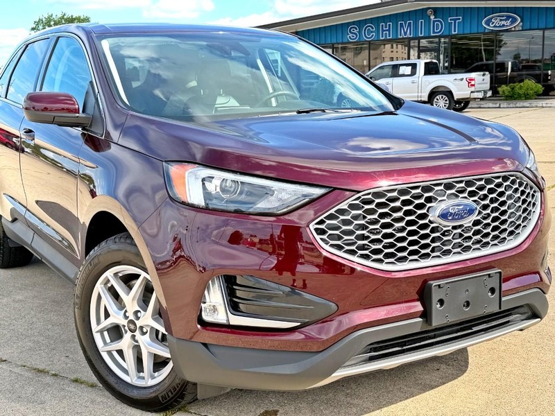 Ford Edge Vehicle Full-screen Gallery Image 08
