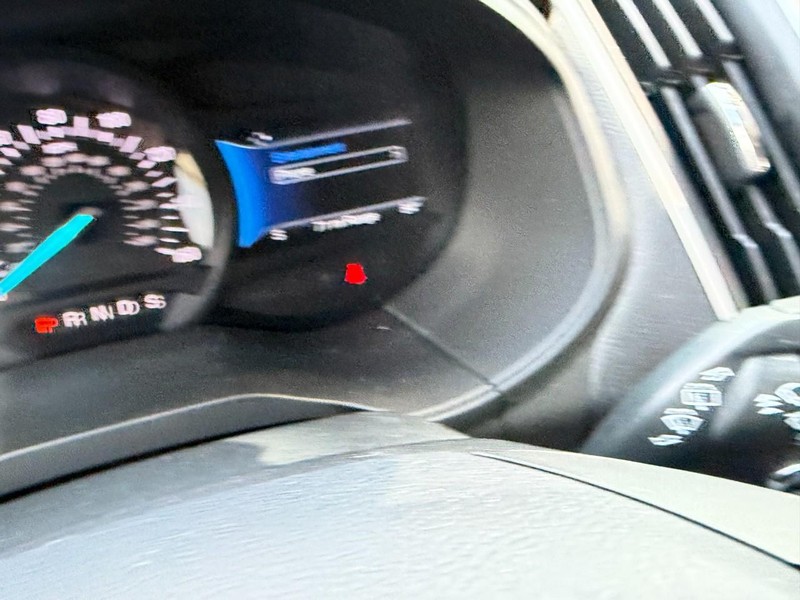 Ford Edge Vehicle Full-screen Gallery Image 31