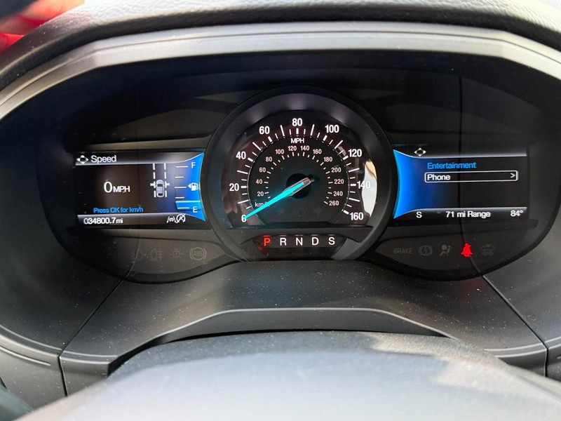 Ford Edge Vehicle Full-screen Gallery Image 32