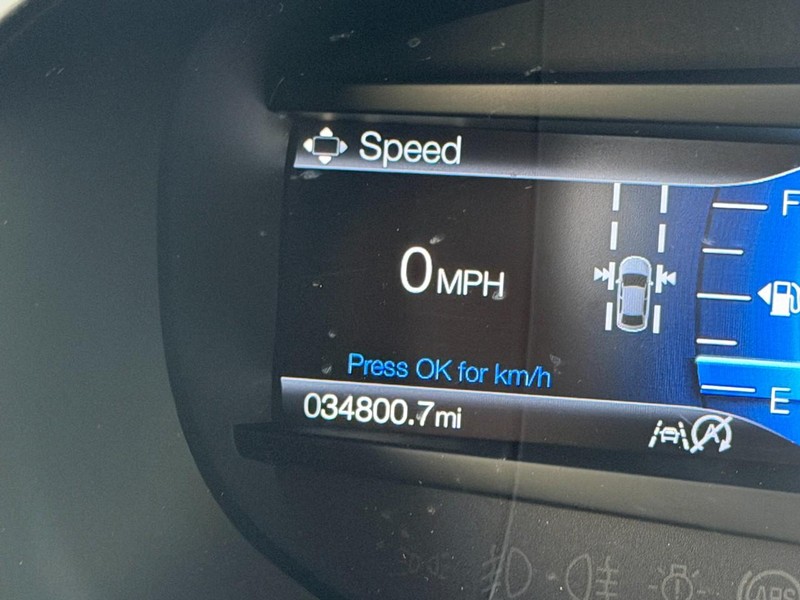Ford Edge Vehicle Full-screen Gallery Image 33
