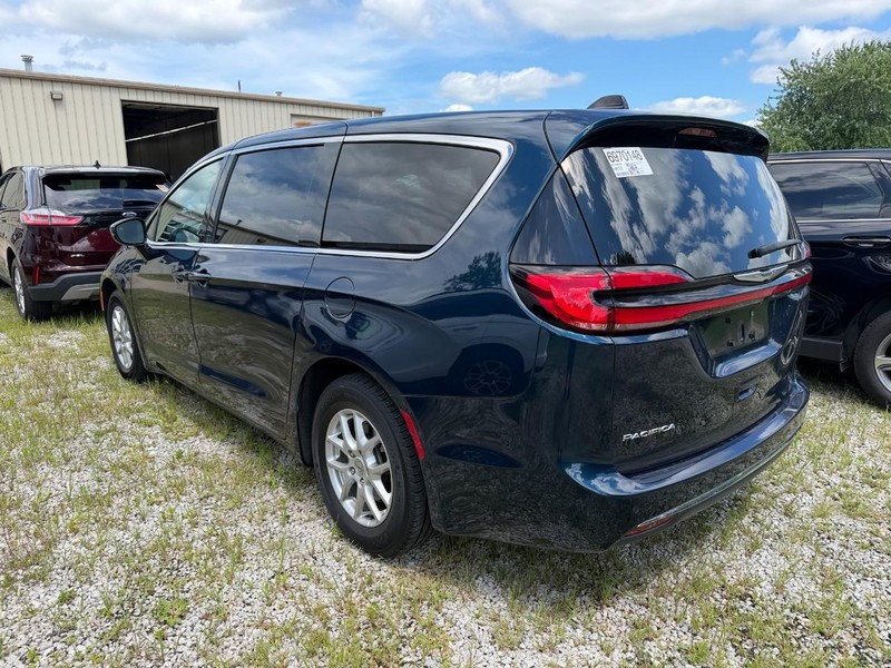 Ford Edge Vehicle Full-screen Gallery Image 49