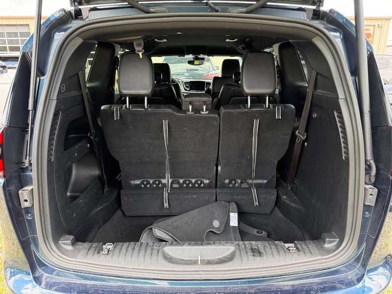 Ford Edge Vehicle Full-screen Gallery Image 52