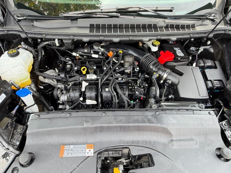 Ford Edge Vehicle Full-screen Gallery Image 11