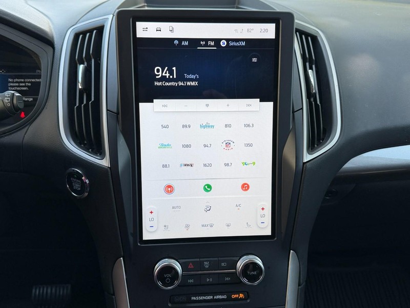 Ford Edge Vehicle Full-screen Gallery Image 35