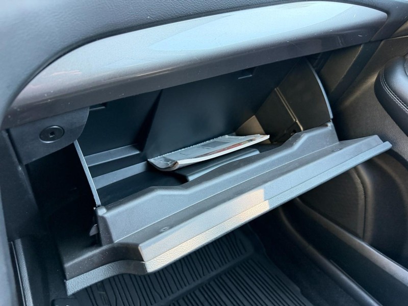 Ford Edge Vehicle Full-screen Gallery Image 47