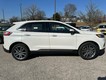 2024 Ford Edge Titanium AWD thumbnail image 02