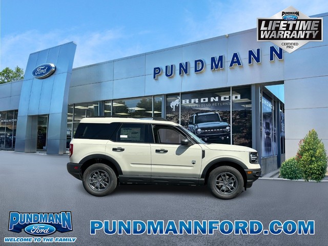 2024 Ford Bronco Sport Big Bend at Pundmann Ford in St. Charles MO