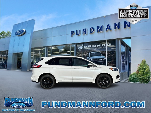 2024 Ford Edge SEL AWD at Pundmann Ford in St. Charles MO