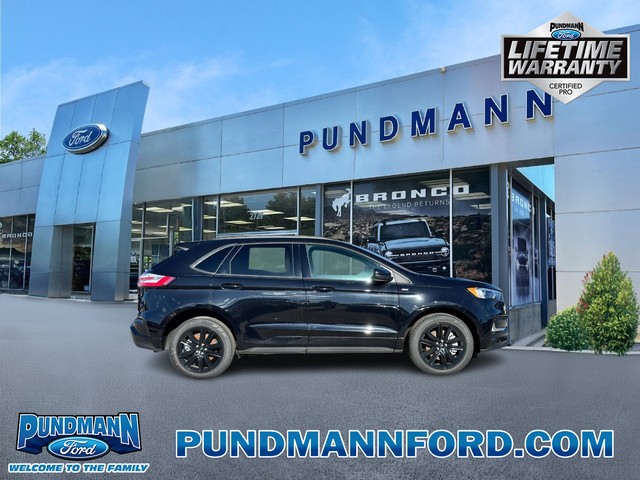 2024 Ford Edge SEL AWD at Pundmann Ford in St. Charles MO