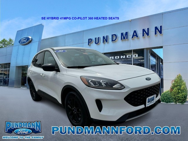 Used 2020 Ford Escape SE with VIN 1FMCU0BZ1LUB10013 for sale in Saint Charles, MO