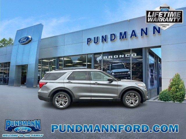 2025 Ford Explorer Active at Pundmann Ford in St. Charles MO