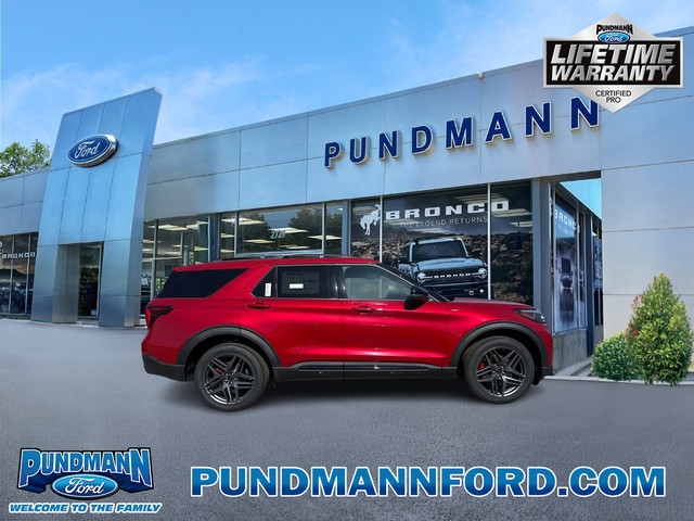 2025 Ford Explorer ST-Line at Pundmann Ford in St. Charles MO