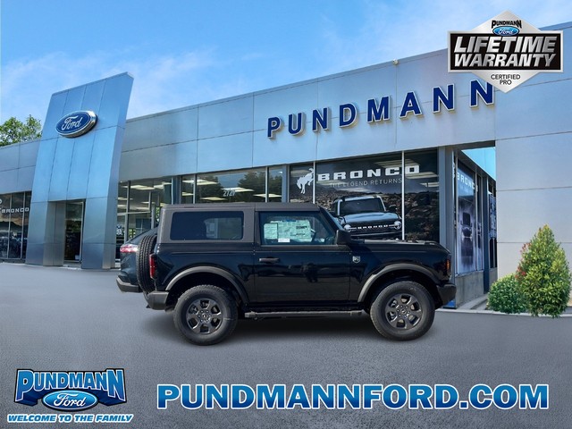 2024 Ford Bronco Big Bend at Pundmann Ford in St. Charles MO