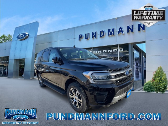 2024 Ford Expedition XLT at Pundmann Ford in St. Charles MO