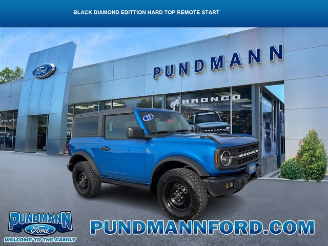 Used 2023 Ford Bronco 2-Door Black Diamond with VIN 1FMDE5AH0PLB82517 for sale in Saint Charles, MO