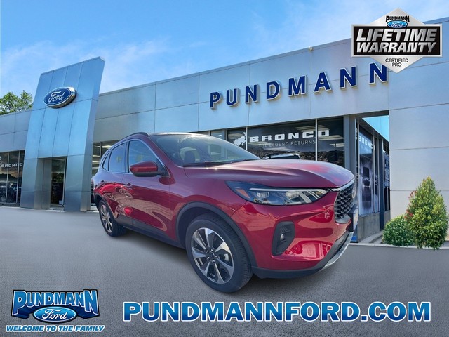 2025 Ford Escape Platinum at Pundmann Ford in St. Charles MO