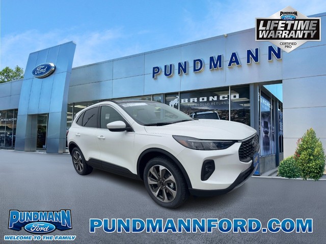 2025 Ford Escape Platinum at Pundmann Ford in St. Charles MO