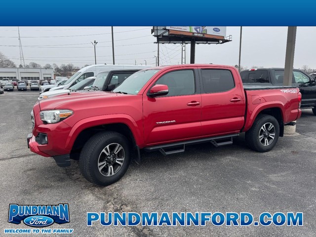 2016 Toyota Tacoma 4WD TRD Sport Double Cab at Pundmann Ford in St. Charles MO