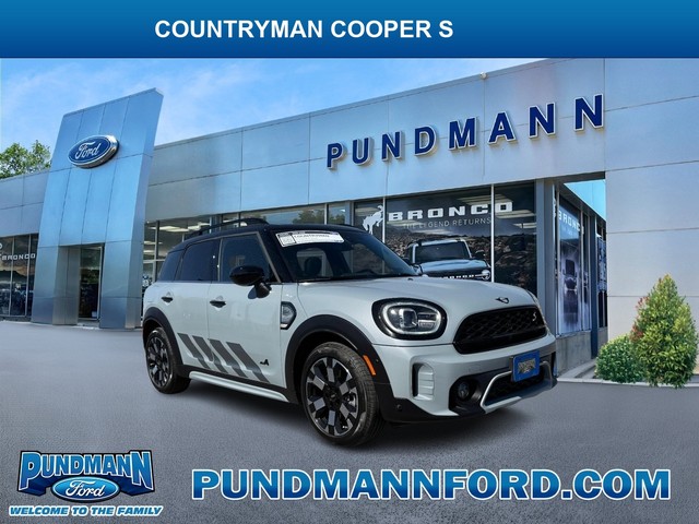 Used 2024 MINI Countryman S with VIN WMZ83BR04R3R99016 for sale in Saint Charles, MO