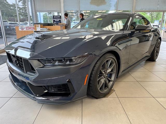 2025 Ford Mustang Dark Horse - Photo 8