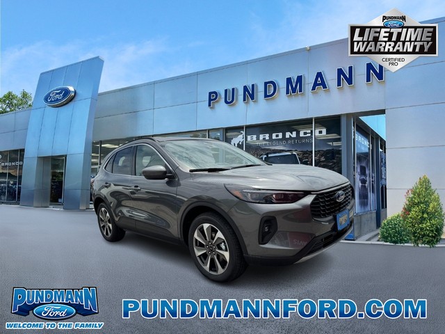 2025 Ford Escape Platinum at Pundmann Ford in St. Charles MO