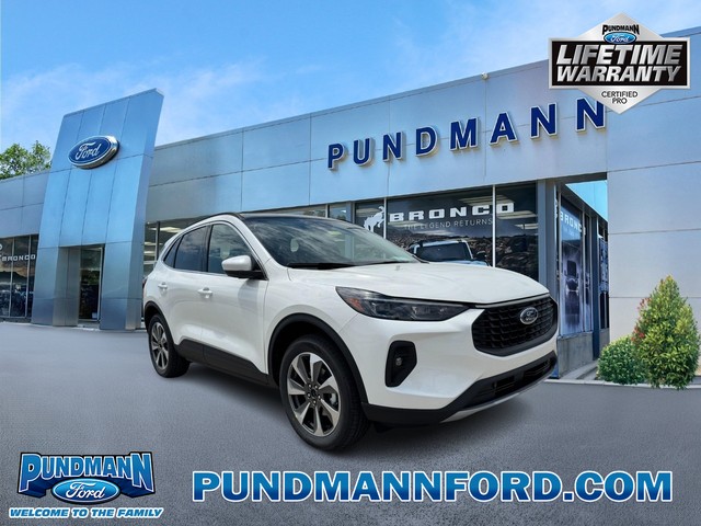 2025 Ford Escape Platinum at Pundmann Ford in St. Charles MO