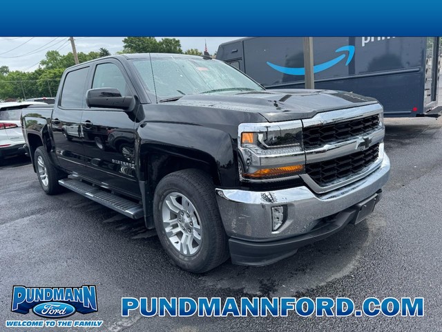 2018 Chevrolet Silverado 1500 4WD LT w/1LT Crew Cab at Pundmann Ford in St. Charles MO