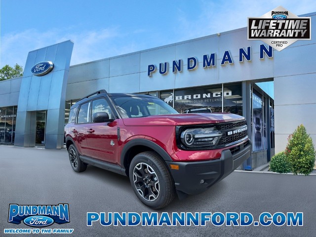 2025 Ford Bronco Sport Outer Banks at Pundmann Ford in St. Charles MO