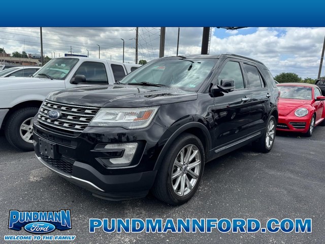 2016 Ford Explorer Limited at Pundmann Ford in St. Charles MO