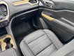 2017 GMC Acadia Denali thumbnail image 16